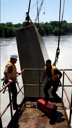 High-Risk Coastal Bridge Pier Installation
