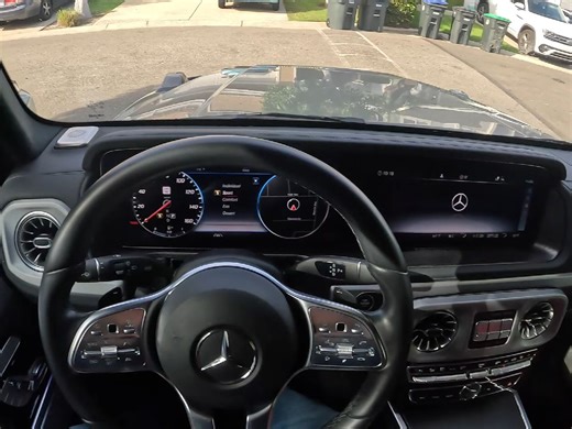 奔驰G550开起来到底怎么个心情和状态 - 第一驾驶给你带来_哔哩哔哩_bilibili