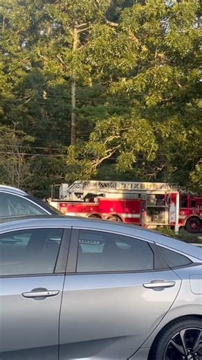 Duxbury MA Fire Dept. Ladder 1 responding to an AFA | 7/7/23