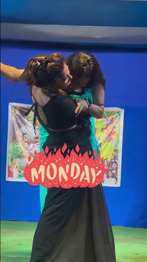 Stage Dace Lift carry #liftcarry #youtubeshorts #stageshow #orkestra #dancer #viralvideos #fun