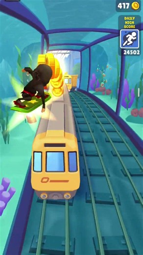 Subway sarf in sketing bod in jeek