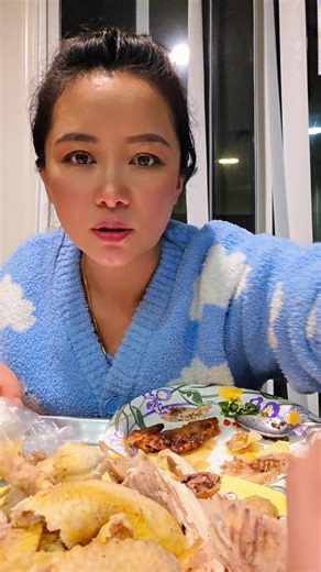 IaMuagkhoomhmoob Lor on Reels