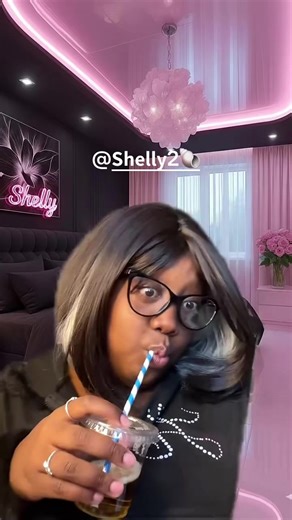 @𝗦𝗵𝗲𝗹𝗹𝘆 2 🐚 #livehighlights #tiktoklive #fyp #fy #shellyclips | shelley