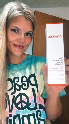 Anecoes Pure Amino Acid Gentle Cleanser Review