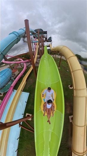 Epic Raft Water Slide Drop at Acquaventura, Brazil 💦🎢