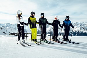 Rodzaje nart. Jakie typy nart wyróżniamy i do czego służą?  - Blog Sportano.pl