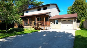  Conditionally Sold! 495 - Provincial Street, Port Elgin Another successful Open House this past weekend & a lovely Family decided to make the exciting decision to call this place Home! ❤️ https://peakpointre.realtor/listings/495-provincial-street-port-elgin/12/ErP1/ #FallSales #saugeenshores #conditionallysold PeakPointRealEstate.ca | Amber Jenings, PEAK Point Real Estate Brokerage | Facebook