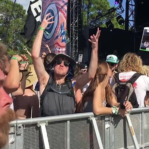 1.1M views · 11K reactions | Sometimes, the greatest dance moves happen on the rail at my sets! #okeechobee2017 #r28d  @_MosesAlexander | 12th Planet | Facebook