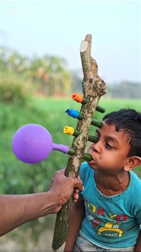 Amazing Homemade Musical Instrument with Bamboo & Balloon! 🎈🎋