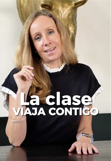 La clase se nota hasta cuando viajas: sketch corto de humor
