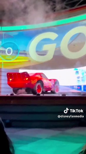 Lightning McQueen Racing Academy at Disney’s Hollywood Studios #cars #disneycars3 #lightningmcqueen #lightningcollection #hollywoodstudios #kachow #mater #disney #cars #pixarcars #disneyfanmedia