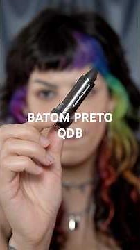 Testing black lipstick from Quem Disse Berenice 💄