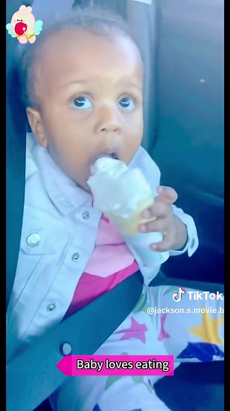 Baby loves eating#fyp #usa #funnyvideos #funnymoments #babiesoftiktok #funnytiktok #usa_tiktok #funnybaby #funnybabyvideos