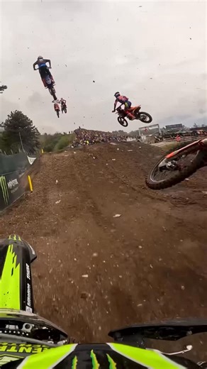 vurbmoto on Instagram: "When you go full send on the opening lap 😳 We’re counting down our most viral videos of 2025 and coming in at no 3 is this massive send from @thibaultbenistant198 at Trentino #besofvurb #gopromoto #mxgp"