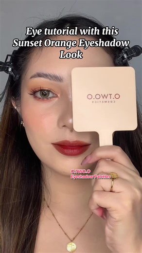 here some Sunset Orange Eye makeup look tutorial using @O.TWO.O Beauty Matte-Pearl Eyeshadow Palettes🫶🏻🧡🩷 #otwoo #otwoophbeauty #otwooeyeshadow #eyeshadowpalette #eyemakeuptutorial #jeralynroseee