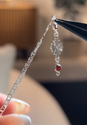 Best Permanent Jewelry Store in Seattle WA