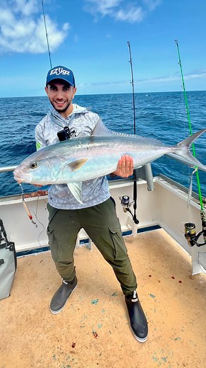 5.6K reactions · 37 shares | Last drop of the day did not disappoint!  Caught on: Jig: EZJigz MirrorStrike RED - 180g Reel: Shimano Saragosa SW 10000PG Rod: Daiwa Saltiga Jigging 5’8 XH Line: Seaguar Grand max PE 5 & Daiwa fluorocarbon leader 80lb #saltwaterfishing #fishon #jigfishing #verticaljigging #amberjack #offshorefishing #ezjigz #ezjigzlures | EZjigz | Facebook