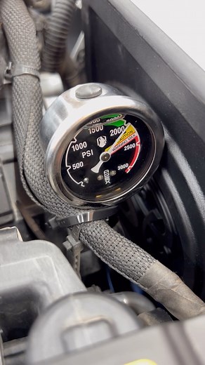 Stock JL or JT steering got you down? Check out our Steering Boost Kit! Far better steering feel on-road and off-road! If you have notice some slow/stiff steering on cold morning or hot days on high traction surfaces… our Boost Kit is the solution! . WHAT DOES THE STEERING BOOST KIT FIX? - No more stalled steering when it’s sub-freezing temperatures. - Smooth steering in parking lots on hot days. - Proper steering feel while in sand dunes. - Less feedback from terrain inputs. - Easy steering whi