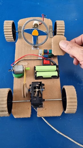 Making a car steering wheel and accelerator pedal model with a motor #DIY #CarModel #motor