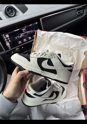 Nike Dunk Low 'Embossed Baroque' - Black/White Review