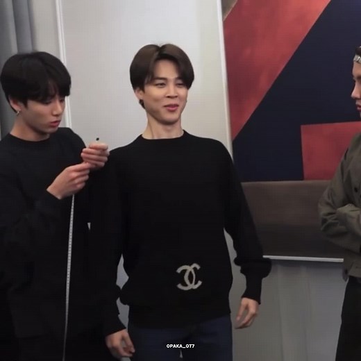 El momento vs el meme #jimin #parkjimin #jiminie #chimchim #bts_official_bighit #방탄소년단