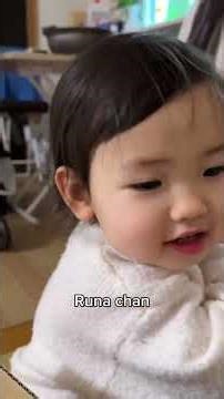 Runa chan didepan pintu🤣