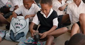 Mr Beast donates 20 000 shoes to kids in South Africa - VIDEO