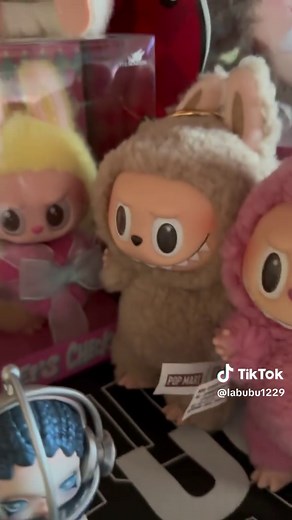 Explore the Adorable Labubu Collection of Keychains