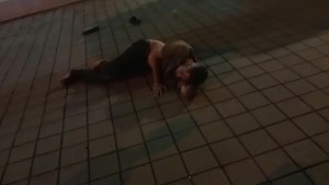 第一集，他不知道🤷‍♀️如何从问你大厦上面掉下来了，很多人看到以为他上天堂了！ | Nelson James Bond 007 鸟神人民斗士（揭发舞弊侦探007）