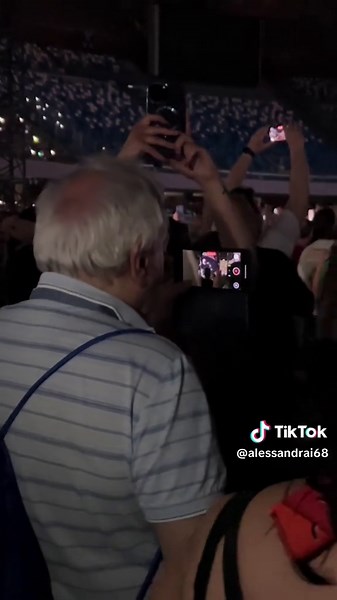 Vasco Rossi: Concerto e Canzoni Iconiche