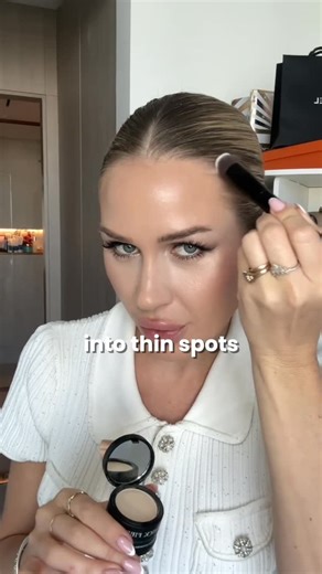 THICK FIBER on Instagram: "THICK FIBER Root Touch-up Instant hairline powder that hides roots, greys, thinning hair, and bald spots in seconds. This is not makeup for hair. This is precision root cover up that blends naturally and stays put. Designed for women and men who want clean grey coverage, fuller looking hairlines, and confidence between salon visits. Perfect for thinning areas, patchy spots, and last minute touch ups before stepping out. No mess. No heavy buildup. Just natural looking c