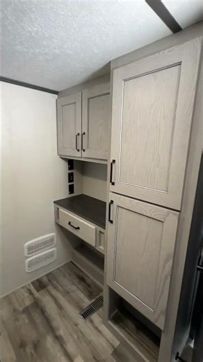 2022 Montana 385BR [Walkthrough Tour] No Bull RV Sales