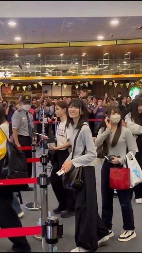 Nogizaka46 6th Gen members departing Taiwan after their concert 10/12/25