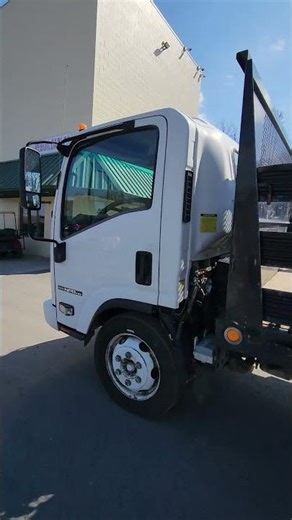 2013 ISUZU NPR HD STAKE BODY W/LIFT GATE Stock# 89093