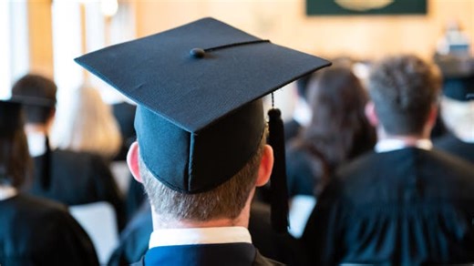 23-year-old entrepreneur details ‘huge learning curve’ after opting out of 4-year college: ‘Worth it’