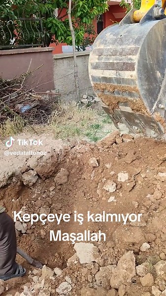 Outdoor Excavation Techniques With a Shovel