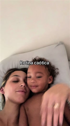 Te desenfluenciando Uma rotina meio caótica? Simm! Mas estamos ainda em adaptação aqui em casa to hahaha, faz parte