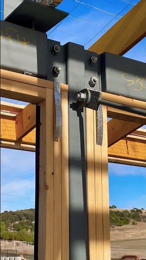 How to / timber frame builds / stud walls / timber roof / truss connection / steel plates & bolts