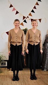 You may not see it in pictures or even in a video, but there is a difference between classic linen and twill linen.🤍 So what is it? Texture: Classic linen feels light and airy. Twill linen has a smoother, softer surface thanks to its tiny diagonal weave. Weight: Classic linen is lighter for warm days. Twill linen is heavier, giving a cozy, gentle drape. Wrinkling: Classic linen shows its natural texture more. Twill linen wrinkles a little less and keeps a softer look. Feel on the skin: Classic 