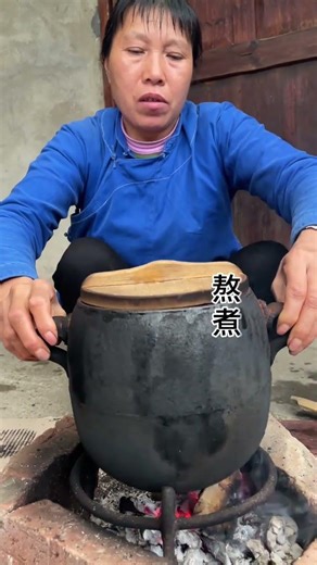 Healing Power of Shepherd's Purse & Brown Rice Congee: March's Superfood Delight