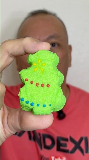 👂ASMR PEEPS MARSHMALLOW CHRISTMAS TREE CANDY EATING SOUNDS👂#shorts #asmr
