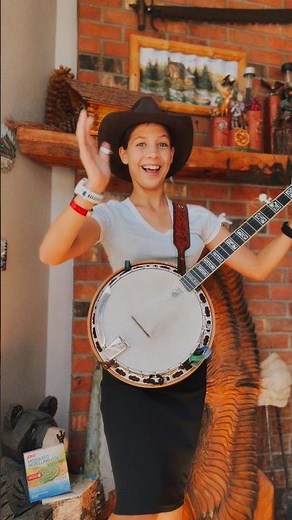 Home Sweet Home Banjo Solo #alaskansunnysidesisters #bluegrassmusic #banjo #kristenscottbenson