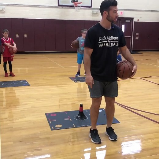 Inside step is a major key to getting around defenders #basketball