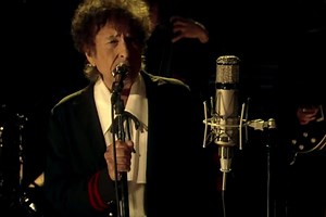 David Letterman: Bob Dylan performs as host's penultimate musical guest on Late Show