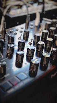 Behringer Edge⚡Techno Kicks & Rumbles 🔊 Just A Minute (JAM)