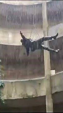 U TURN MOVIE CABLE SHOT ME