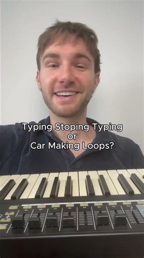 👁️🎧👁️ typing stoping typing or car making loops?#senses #sensoryexperiment #visualsound #synesthesia