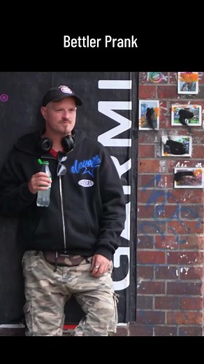 Alan Bangovic Bettler Prank – Lustiger Scherz auf YouTube