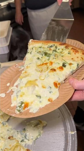 The one and only ARTICHOKE PIZZA from Artichoke Pizza in NYC!!! 🍕🔥🤤 Who’s hungry?? #DEVOURPOWER