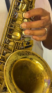 105K views · 2.2K reactions | High notes  Altissimo 3 octavas #saxlick D Blues #saxophone #saxophonist #cristianromerosaxofonista #viral #newreel | Cristian Romero Saxofonista | Facebook